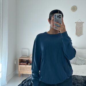 Vineyard Vines Navy Crewneck Sweater with cashmere